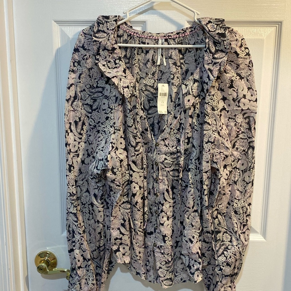 Anthropologie long sleeve top NWT